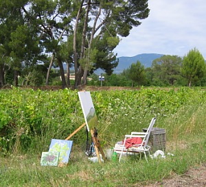 mon installation  le long de l'all�e des pins de Saint Pierre de Vassols. 